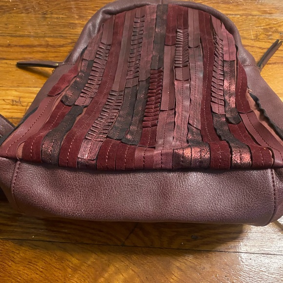 Moda Luxe Burgundy Fiona Backpack - Picture 2 of 6
